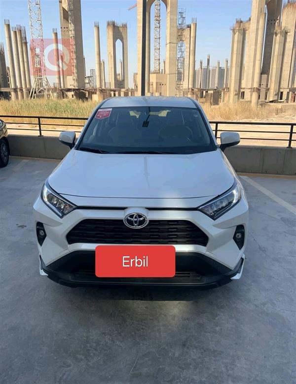 تويوتا راف 4 2025 للبيع في العراق -  بغداد